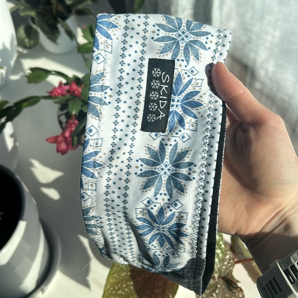 Skida Blue Floral Pattern Headband Fleece lined